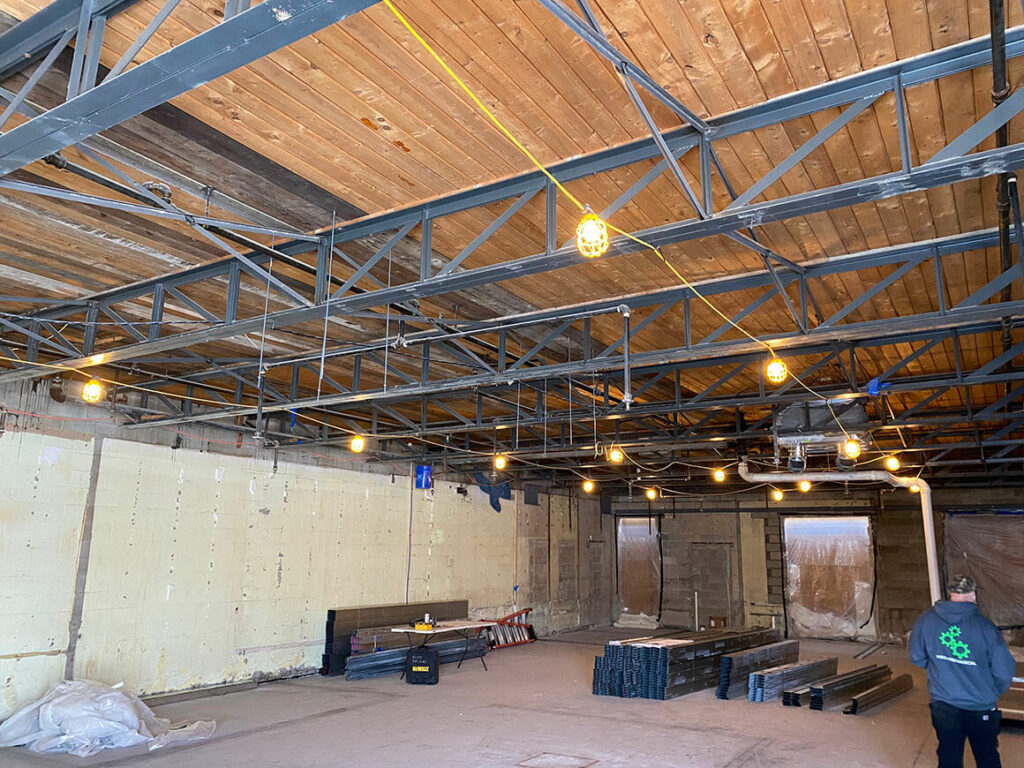 Commercial HVAC and refrigeration installation by Mash Mechanical — equipment and piping, photo 2